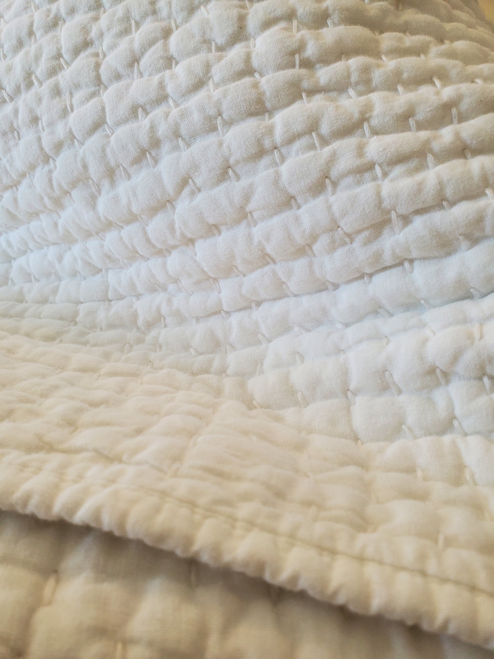 Pottery Barn White Pick Stitch Quilt Full/Queen